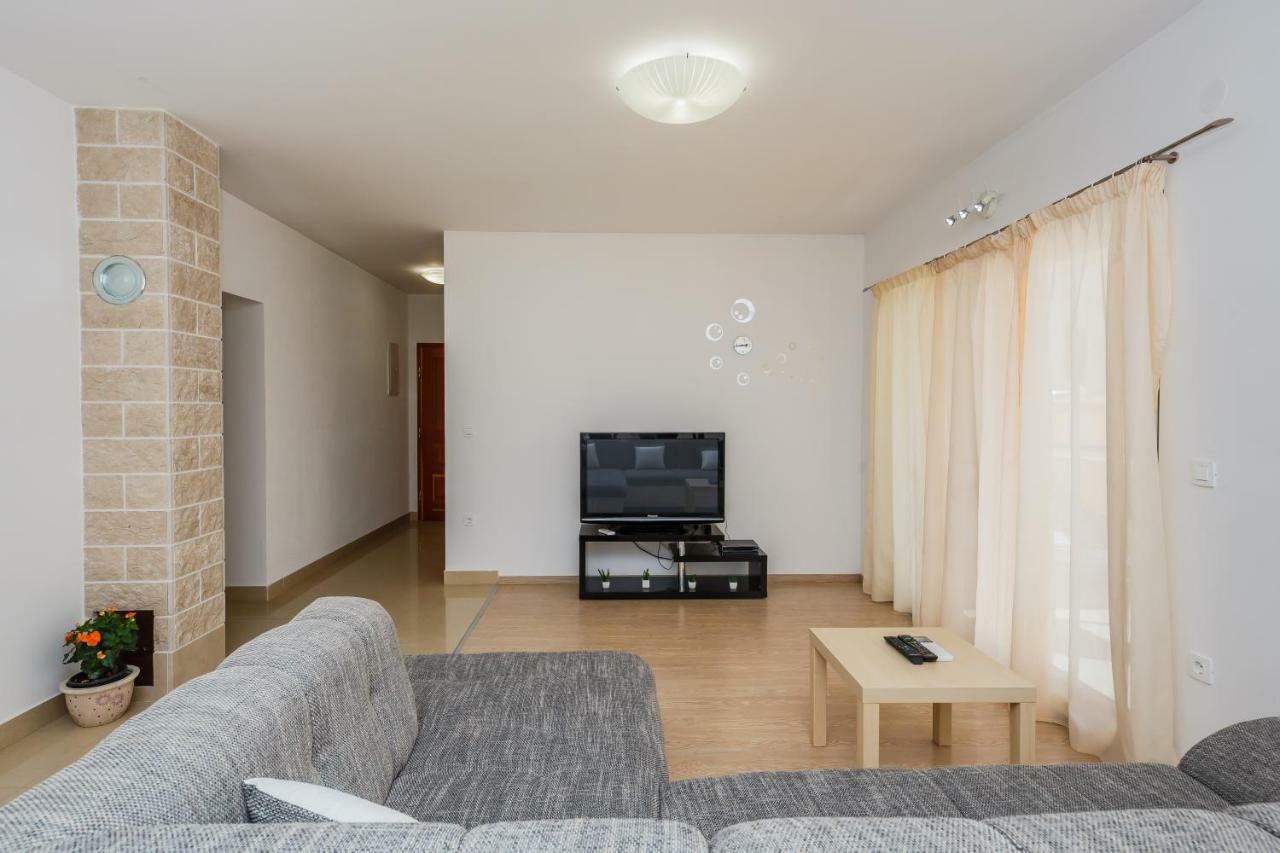 Apartments Selak スプリト エクステリア 写真