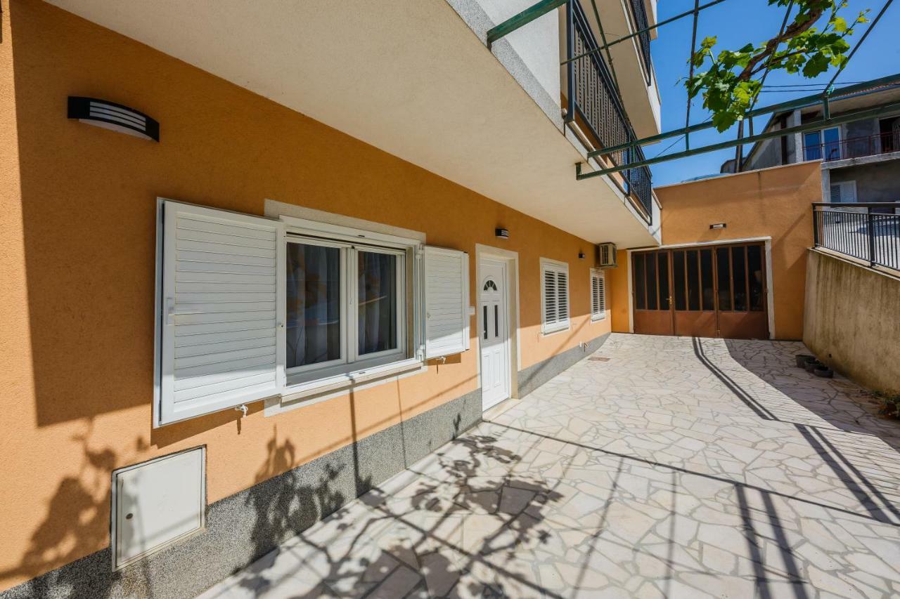 Apartments Selak スプリト エクステリア 写真