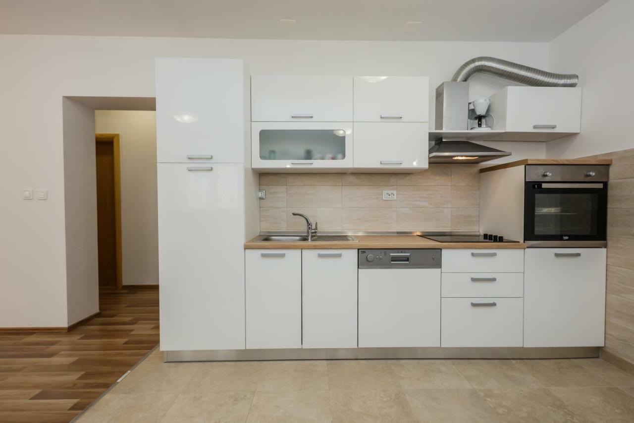 Apartments Selak スプリト エクステリア 写真